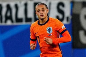 科曼：西蒙斯6月份就告诉我他的意向，上周确认要加盟热刺