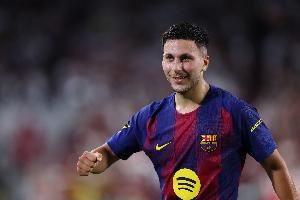 锋线缺人！每体：巴萨在训练排出巴德吉、亚马尔、拉什福德三叉戟